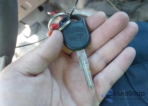 2010 Ford F-250 Xl/Xlt z USA, uszkodzony, nr VIN 1FDSX2B54AEA85627